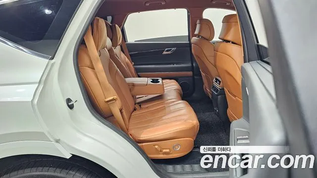 Genesis GV80 2.5T Бензин AWD — Фото автомобиля 12