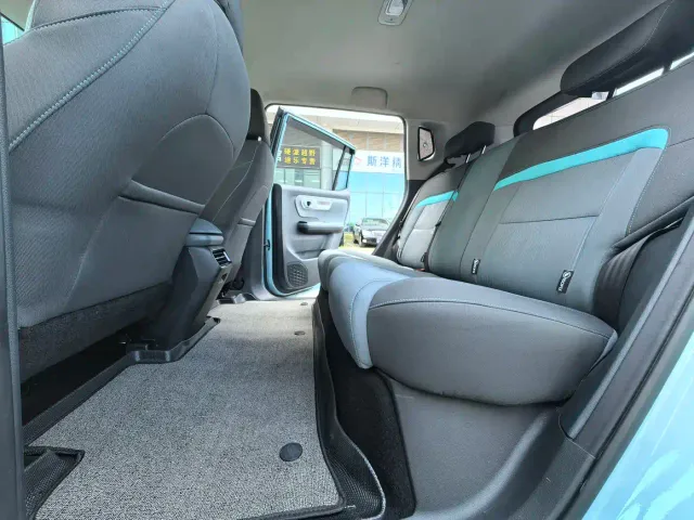 GAC Aion Y — Фото автомобиля 25