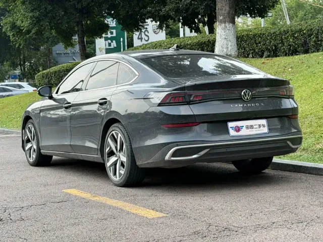 Volkswagen Lamando — Фото автомобиля 4