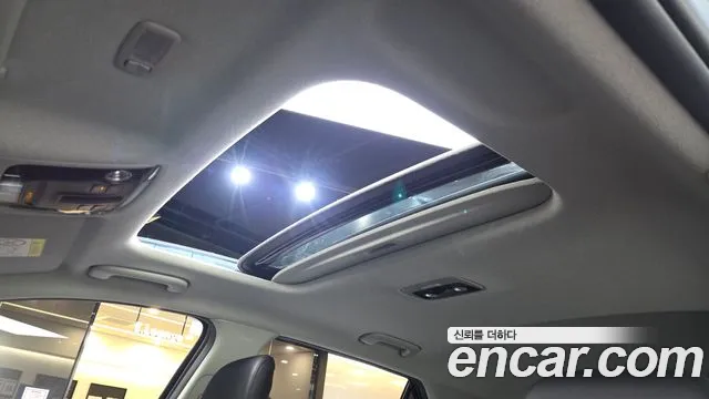 Kia Niro The All New — Фото автомобиля 19