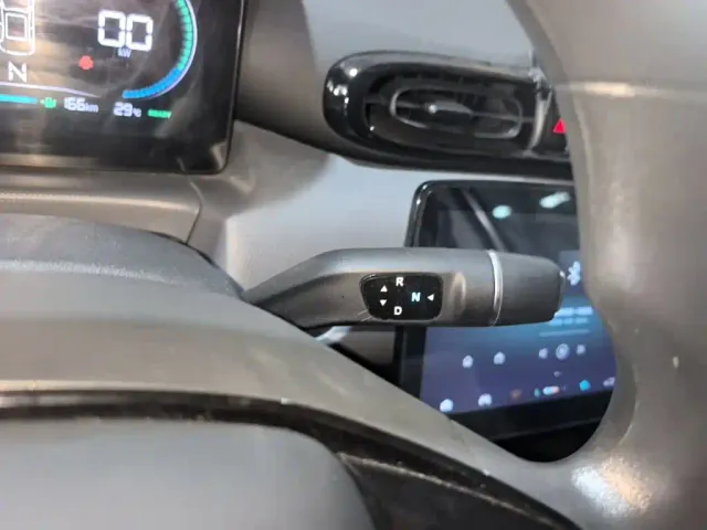 Leapmotor T03 — Фото автомобиля 13