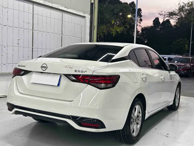 Nissan Sylphy — Фото автомобиля 8