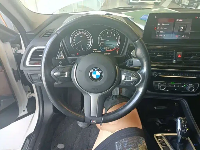 BMW 1 Series — Фото автомобиля 10