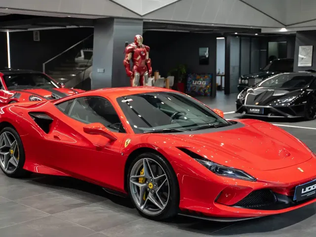 Ferrari F8 — Фото автомобиля 2