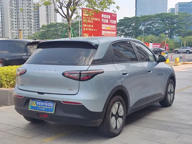 Geely Starry Wish — Фото автомобиля 4