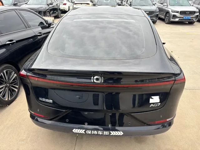 Changan Qiyuan A07 — Фото автомобиля 8