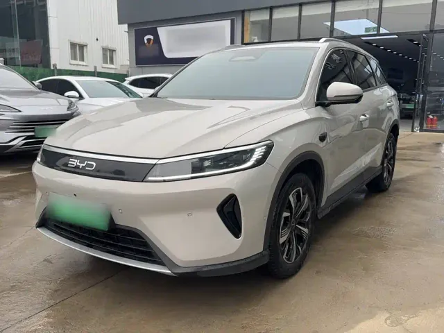 BYD Seal 05 DM-i — Фото автомобиля 5