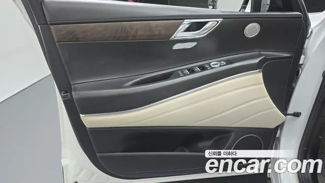 Genesis GV80 2.5T Бензин AWD — Фото автомобиля 21
