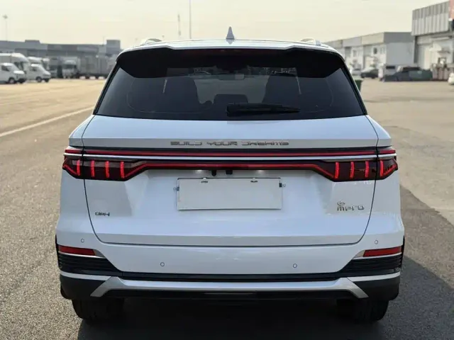 BYD Song Pro — Фото автомобиля 5