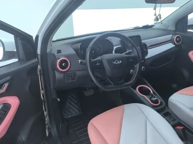 Chery eQ1 — Фото автомобиля 12