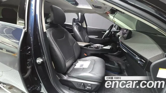 Kia EV6 — Фото автомобиля 16