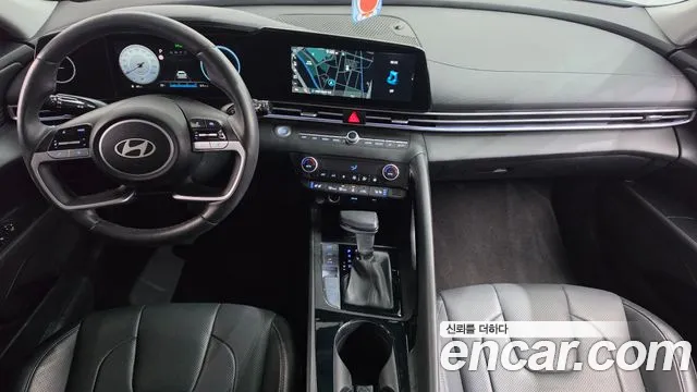 Hyundai Avante CN7 — Фото автомобиля 7