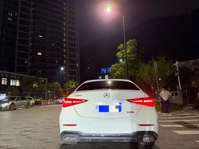Mercedes-Benz C-Class — Фото автомобиля 8
