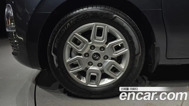 Hyundai Staria — Фото автомобиля 5