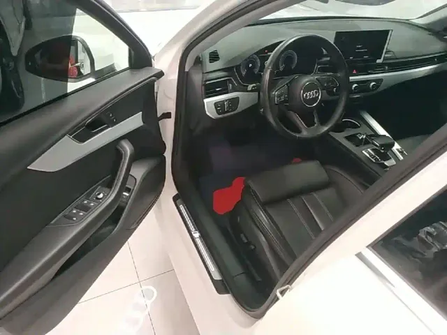 Audi A4L — Фото автомобиля 15