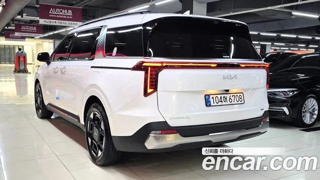 Kia Carnival — Фото автомобиля 6