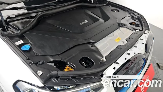BMW iX3 — Фото автомобиля 6