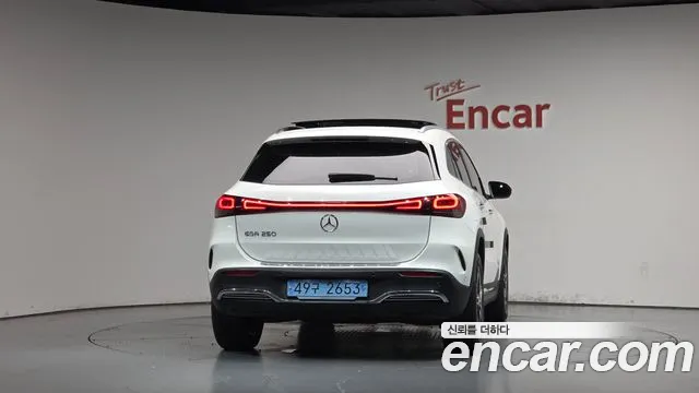 Mercedes-Benz EQA H243 — Фото автомобиля 3