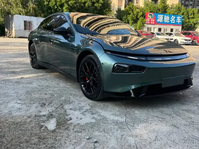 Xpeng P7 — Фото автомобиля 2