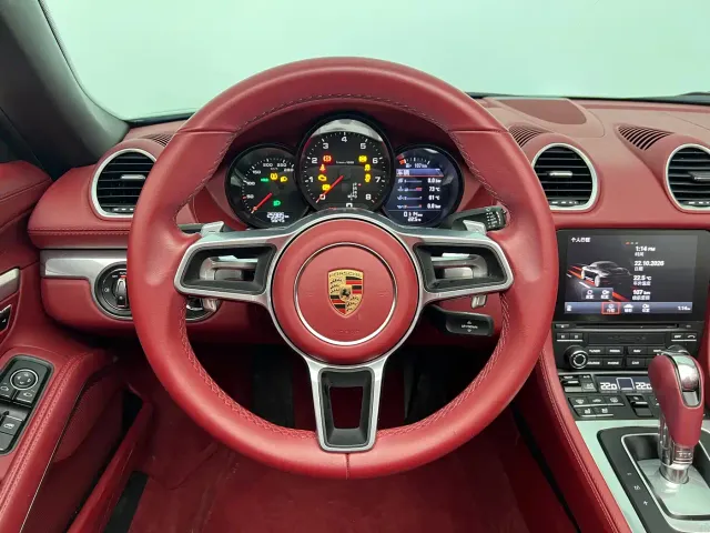 Porsche 718 — Фото автомобиля 13