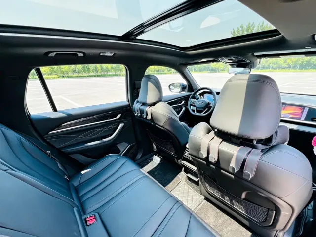 Geely Xingyue L — Фото автомобиля 12