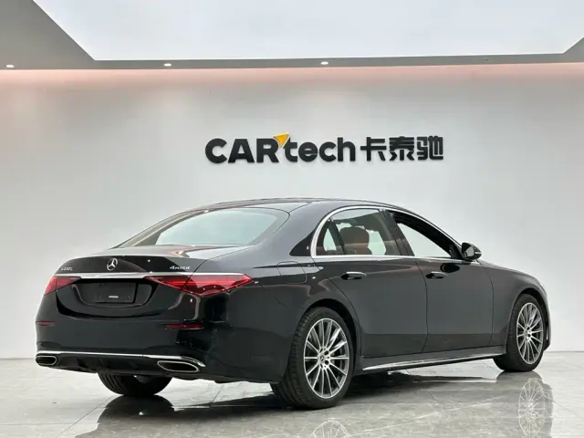 Mercedes-Benz S-Class — Фото автомобиля 5