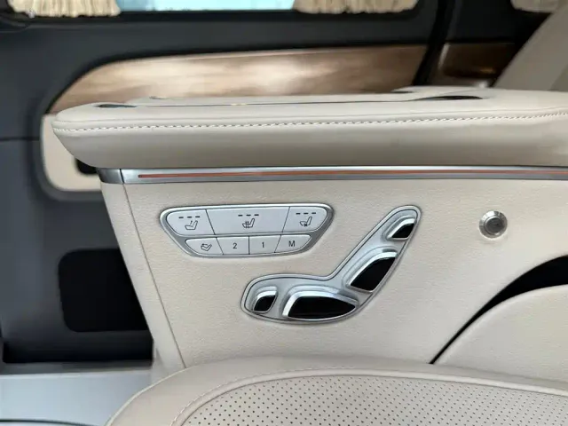 Mercedes-Benz V-Class — Фото автомобиля 23