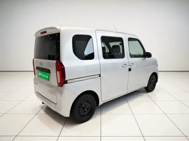 Wuling Zhiguang NEV — Фото автомобиля 6