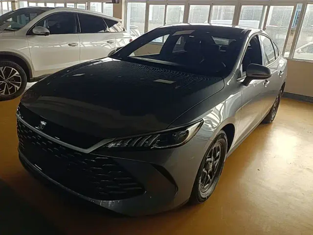 Фотография автомобиля — BYD Qin PLUS