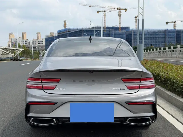 Genesis G80 — Фото автомобиля 12