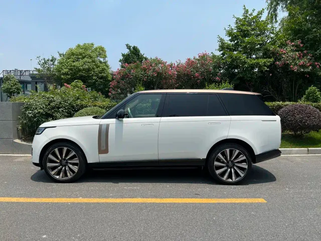 Land Rover Range Rover — Фото автомобиля 2