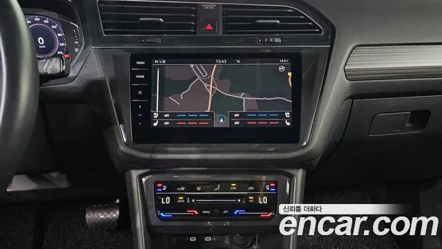 Volkswagen Tiguan — Фото автомобиля 15