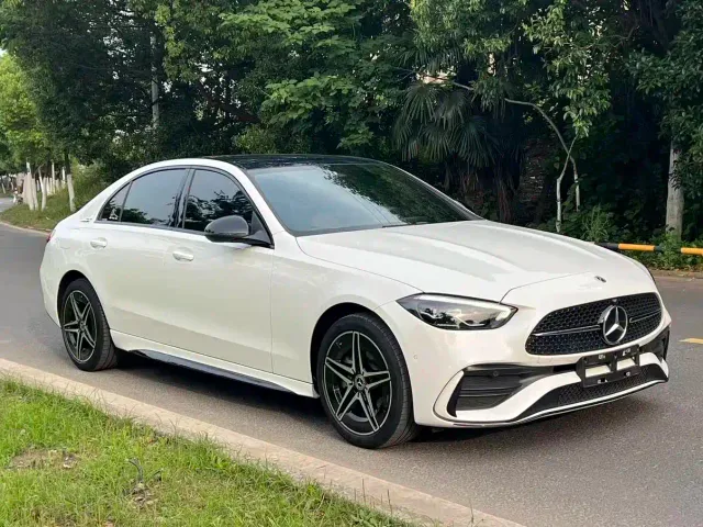 Mercedes-Benz C-Class — Фото автомобиля 6