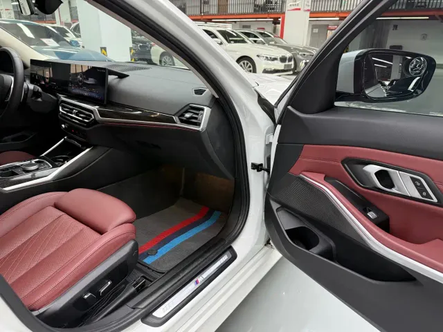 BMW 3 Series — Фото автомобиля 20