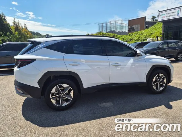 Hyundai Tucson NX4 — Фото автомобиля 3