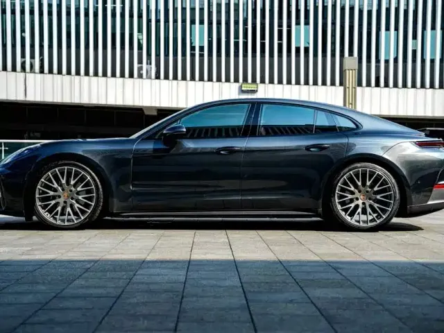 Porsche Panamera 2024 Panamera 2.9T — Фото автомобиля 4