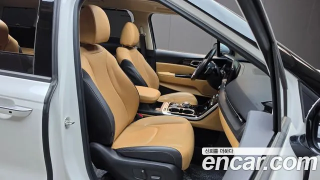 Kia Carnival 4th Gen — Фото автомобиля 16