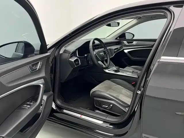 Audi A6L — Фото автомобиля 10