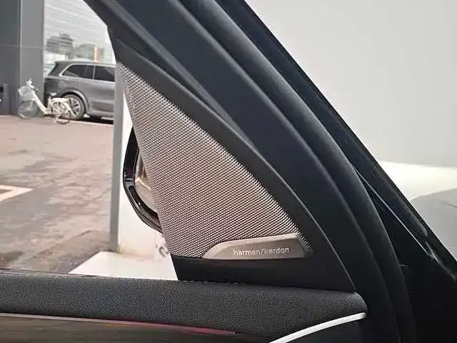 BMW X3 — Фото автомобиля 10