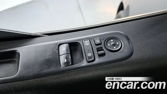 Hyundai Staria Staria Карго 3 места — Фото автомобиля 13