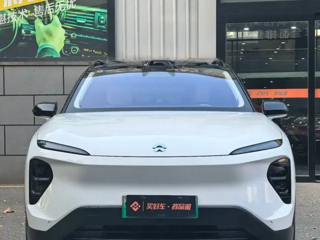 Nio ES7 — Фото автомобиля 13