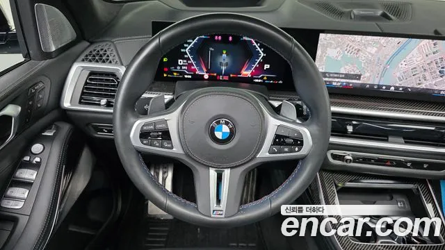 BMW X7 M60i xDrive M Sport 6 мест — Фото автомобиля 11