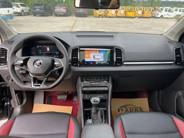 Skoda Karoq — Фото автомобиля 7