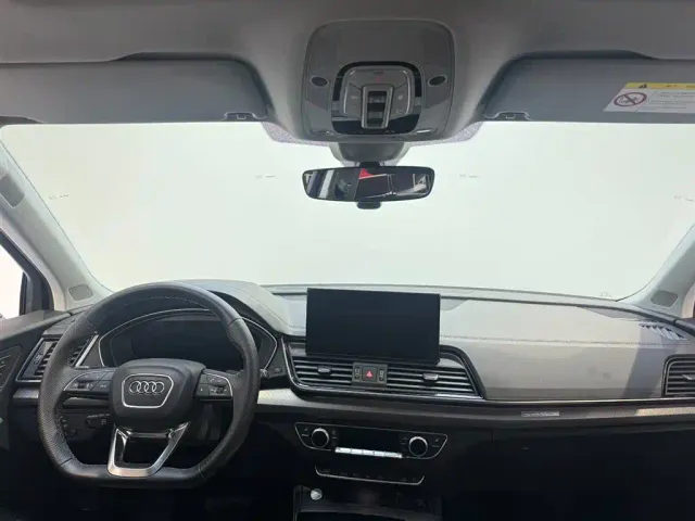 Audi Q5L — Фото автомобиля 7