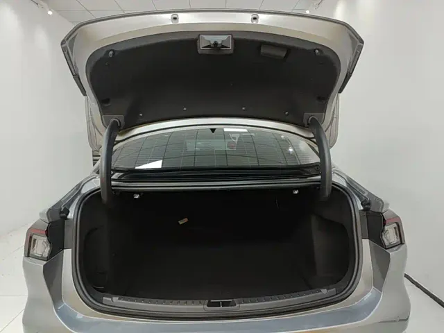 Ford Mondeo — Фото автомобиля 18