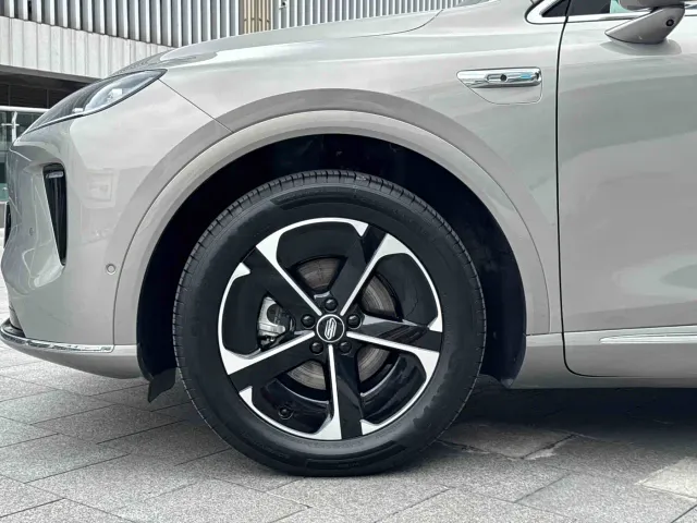 Shangjie SUV — Фото автомобиля 5