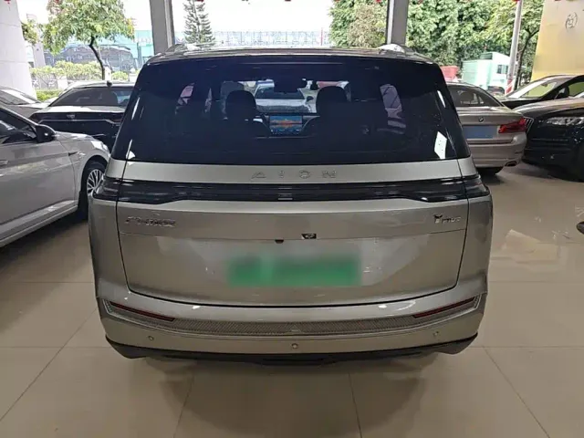 GAC Aion Y — Фото автомобиля 5