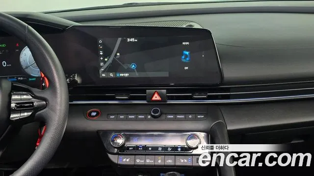 Hyundai AVANTE — Фото автомобиля 5