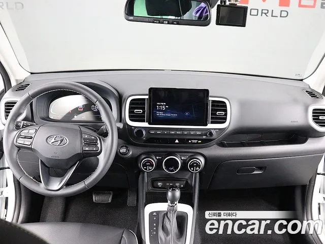 Hyundai Venue — Фото автомобиля 7