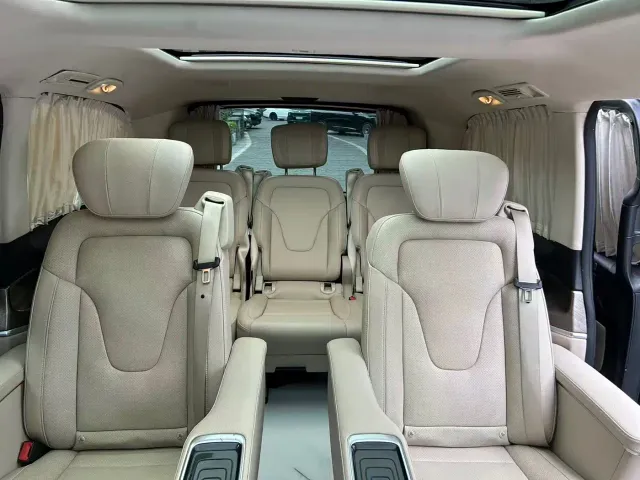 Mercedes-Benz V-Class — Фото автомобиля 8